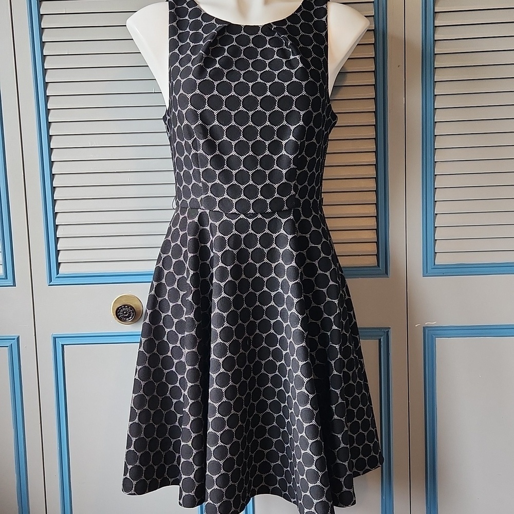 Elle Black & Charcoal Circle-Pattern Dres - Picture 2 of 14